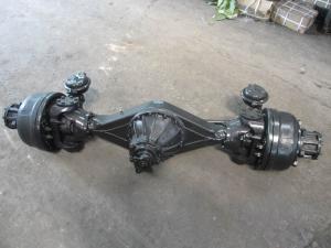 五十鈴氣剎轉向車(chē)橋總成